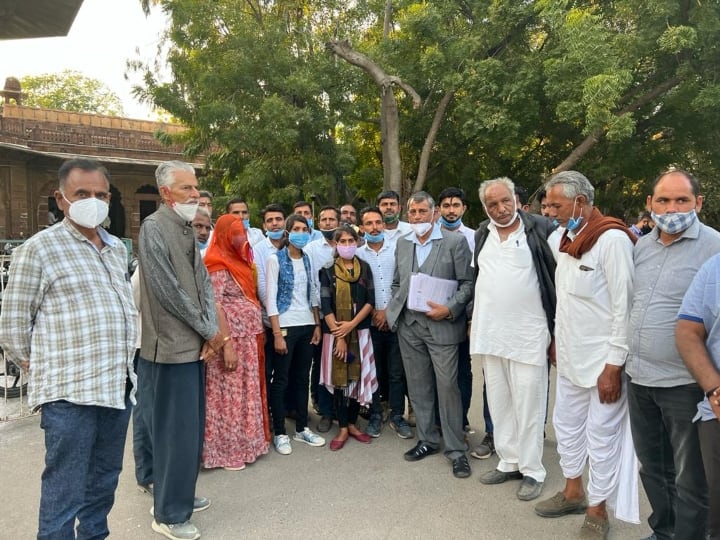 Jodhpur News: तिंवरी पंचायत समिति में नियमों की अनदेखी, स्थाई समितियों के गठन में अधिकारी पर धांधली के आरोप, मामला पहुंचा कलेक्ट्रेट jodhpur tiwari panchayat samiti election allegation of fraud on officer in the process by bjp for mla and rlp members ANN Jodhpur News: तिंवरी पंचायत समिति में नियमों की अनदेखी, स्थाई समितियों के गठन में अधिकारी पर धांधली के आरोप, मामला पहुंचा कलेक्ट्रेट