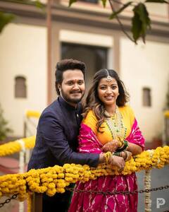 PHOTO : मराठी गायिका जुईली जोगळेकरचा बोल्ड अवतार; पाहा फोटो