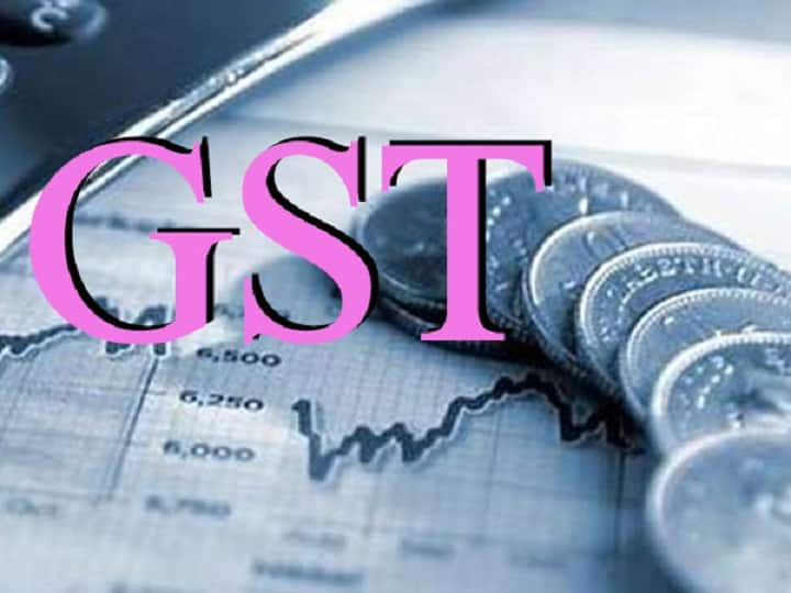 GST Council Proposes An End To 5% Rate And Move It To 3% And 8% Tax Slab: Report 5 फीसदी की कर स्लैब को हटा सकती है GST परिषद, कुछ उत्पादों के लिए नई दरें संभव