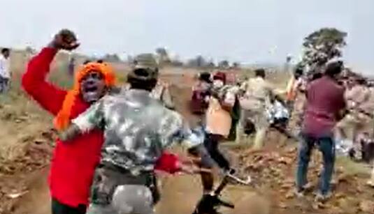 Tension during KTR tour: BJP నాయకులను అడ్డుకున్న పోలీసులు | ABP Desam