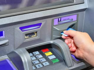 ATM Card: કોઈના મૃત્યુ બાદ તેના ATM કાર્ડમાંથી પૈસા ઉપાડવા પર થઈ શકે છે સજા, જાણો ATM સંબંધિત નિયમો