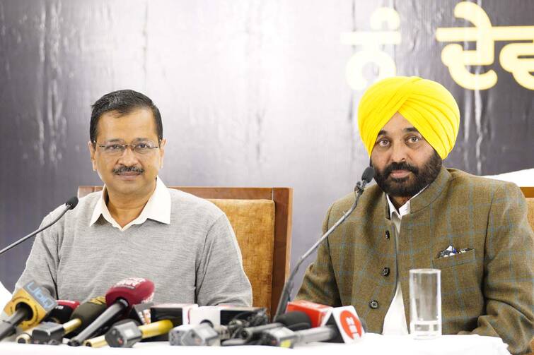 If any of our MLA-Minister asks for share in business, will take immediate action: Arvind Kejriwal ਜੇ ਕੋਈ ਸਾਡਾ ਵਿਧਾਇਕ ਜਾਂ ਮੰਤਰੀ ਕਿਸੇ ਵਪਾਰੀ ਤੋਂ ਹਿੱਸਾ ਮੰਗੇਗਾ ਤਾਂ ਖ਼ਬਰ ਮਿਲਦੇ ਹੀ ਕਾਰਵਾਈ ਕਰਾਂਗੇ : ਕੇਜਰੀਵਾਲ