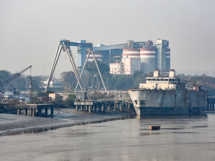 ABG Shipyard Scam: 22842 करोड़ रुपये की बैंक लोन धोखाधड़ी मामले में ED ने दर्ज किया केस