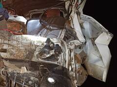 Washim Accident : लग्न आटोपून परतताना कारची ट्रॅक्टरला धडक, पाच जणांचा मृत्यू