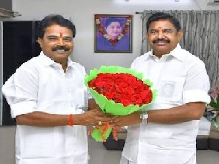 Salem Municipality Election 2022: Salem District admk Ilangovan Home Flying Troops Action Check. Salem Municipality Election 2022: சேலம் : புறநகர அம்மா பேரவை செயலாளர் இளங்கோவன் வீட்டில் பறக்கும் படையினர் அதிரடி சோதனை.