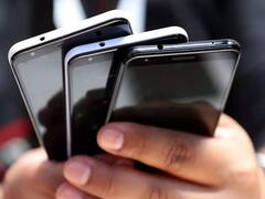 खराब मोबाइल फोन को फेंकने या बेचने से पहले पढ़ लें ये खबर, आपके घर तक नहीं पहुंचेगी मुसीबत 