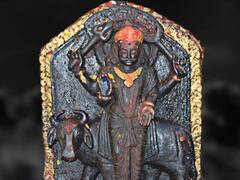 30 साल बाद इन राशि वालों के जीवन में आएगा बड़ा बदलाव, शनि के कुंभ राशि में गोचर से बदलेंगे इन जातकों के दिन, जानें