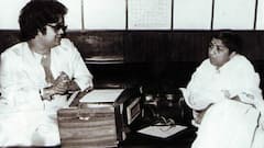Bappi Lahiri Death: Late Singer’s RARE PICS With Lata Mangeshkar Go Viral Fans Say, 'Lost Two Legends Within 10 Days'