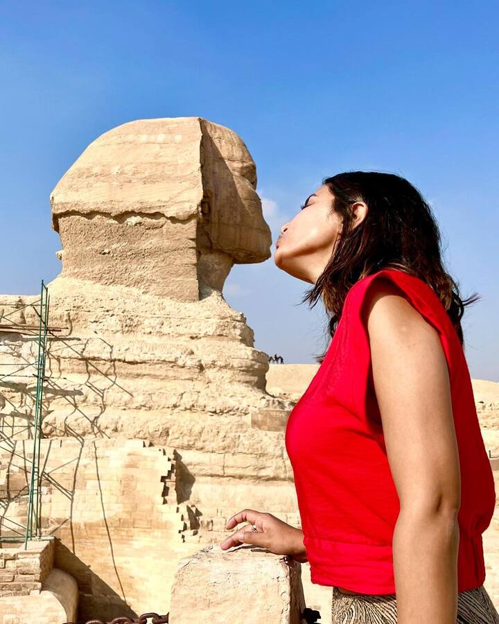 सध्या हिना इजिप्तमध्ये फिरत आहे. (फोटो :realhinakhan/ig)