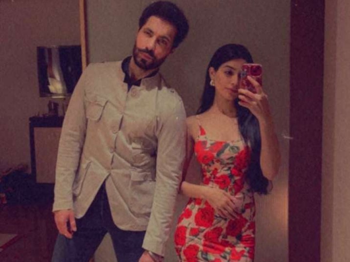 Deep Sidhu's Last Pic With Girlfriend Reena Rai Goes VIRAL, Couple  Celebrated Valentine's Day Hours Before His Death