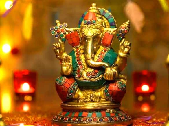 wednesday ganesha puja ganpati pujan vidhi how to get ganesh blessings on wednesday ganesh mantra Ganesha Puja Tips: आज गणपति पूजा में कर लें ये महाउपाय, मिलेगी बप्पा की कृपा, दूर होंगे सब विघ्न