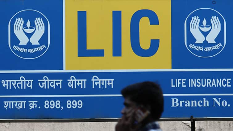75 thousand crore tax dues on LIC, what will be the effect on IPO if not paid? LIC પર 75 હજાર કરોડનો ટેક્સ બાકી છે, જો નહીં ભરે તો IPO પર શું અસર થશે?