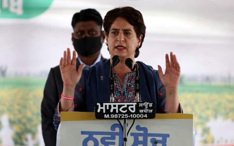 Punjab Election 2022: PM Modi, Kejriwal Both Emerged From RSS, Says Priyanka Gandhi In Pathankot Punjab Election 2022: PM Modi, Kejriwal Both Emerged From RSS, Says Priyanka Gandhi In Pathankot