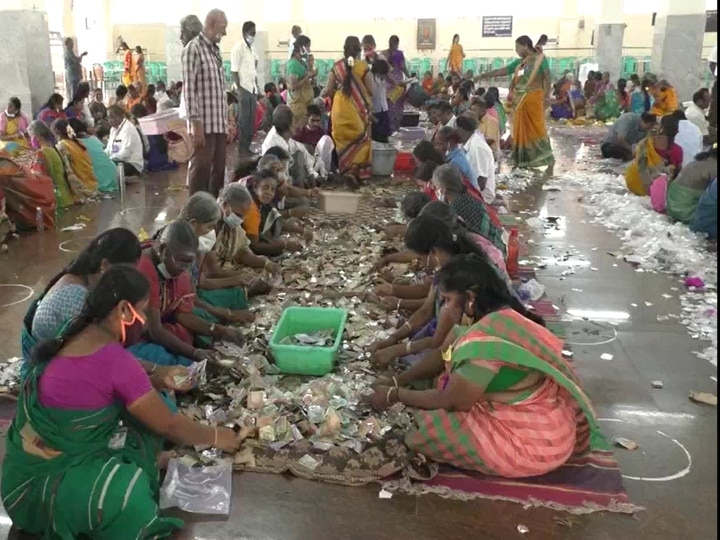 3 கிலோ தங்கம்... 2 கிலோ வெள்ளி... கட்டுக் கட்டாக பணம்... சமயபுரத்தில் குவிந்த காணிக்கை!