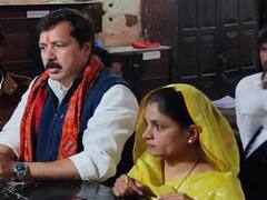 UP Election 2022: करोड़पति होकर भी पत्नी से 'गरीब' हैं JDU उम्मीदवार धनंजय सिंह, जानें कितनी संपत्ति के हैं मालिक