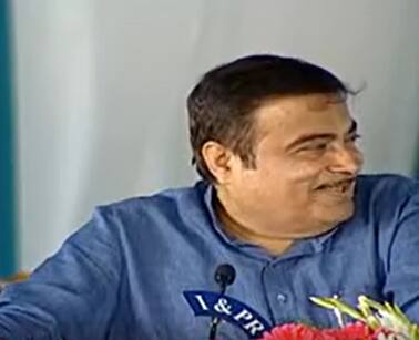 Central Minister Nitin Gadkari: స్టేజ్ జీఎస్టీ తగ్గించు..రాష్ట్రానికి 30 ఆర్వోబీలు ఇస్తా|ABP Desam