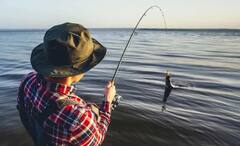 18 ਸਾਲਾ ਲੜਕਾ 20 ਮਿੰਟਾ 'ਚ ਮੱਛੀ ਫੜ੍ਹ ਬਣ ਗਿਆ 42 ਲੱਖ ਰੁਪਏ ਦਾ ਮਾਲਕ