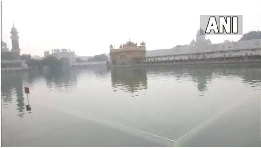 ਪੰਜਾਬ ਪਹੁੰਚ ਕੇ ਰਾਜਨਾਥ ਸਿੰਘ ਨੇ ਸ੍ਰੀ ਹਰਿਮੰਦਰ ਸਾਹਿਬ ਵਿਖੇ ਮੱਥਾ ਟੇਕਿਆ। ਇਸ ਦੌਰਾਨ ਰੱਖਿਆ ਮੰਤਰੀ ਨੂੰ ਲੈ ਕੇ ਲੋਕਾਂ 'ਚ ਭਾਰੀ ਉਤਸ਼ਾਹ ਦੇਖਣ ਨੂੰ ਮਿਲਿਆ।