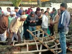 Kushinagar Incident: चल रही थी हल्दी की रस्म, हो रहा था डांस, फिर टूटा जाल...चश्मदीदों ने बताया दिल दहला देने वाला मंजर