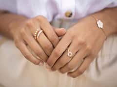 Gold Benefits: इन राशियों के लिए गोल्ड होता है बेहद लकी, Bappi Lahiri की राशि भी है इसमें शामिल