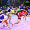 Pro Kabaddi League के अपने आखिरी मुकाबले में Bengaluru Bulls ने Haryana Steelers को रौंदा, पवन ने रचा इतिहास