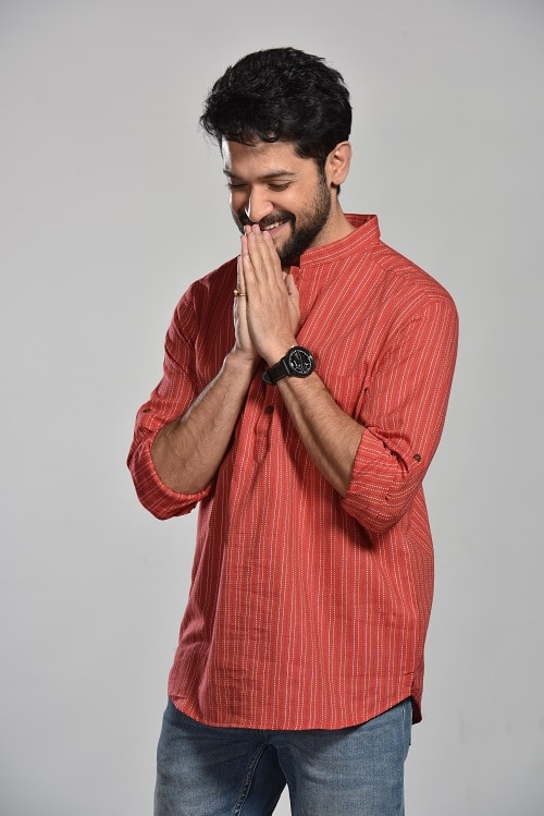 আজ থেকে শুরু হচ্ছে এসফিএফ প্রযোজিত নতুন ছবি 'কুলের আচার'-এর শ্যুটিং। এই ছবিতে মুখ্য ভূমিকায় অভিনয় করছেন মধুমিতা সরকার (Madhumita Sarcar)। তার তাঁর বিপরীতে এই ছবিতে দেখা যাবে বিক্রম চট্টোপাধ্য়ায়কে (Vikram Chatterjee)।