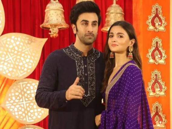 Alia Bhatt Ranbir Kapoor Affair: आलिया भट्ट बोलीं- 'रणबीर के साथ प्यार में डूबी हुई हूं तो इसमें छुपाने वाली क्या बात है?' Alia Bhatt Ranbir Kapoor Affair: आलिया भट्ट बोलीं- 'रणबीर के साथ प्यार में डूबी हुई हूं तो इसमें छुपाने वाली क्या बात है?'