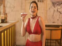 Watch: Urfi Javed ने Alia Bhatt को लेकर किया ये बड़ा खुलासा, सुनकर चकराया सोशल मीडिया यूजर्स का दिमाग!