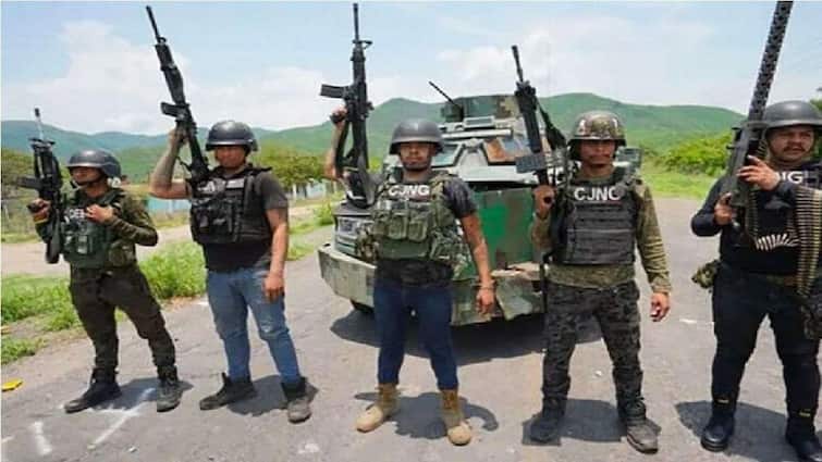Drug cartel: मेक्सिको में ड्रग कार्टेल की हैवानियत, दुश्मनों को मारकर निकालते हैं दिल फिर नए सदस्यों को खिलाकर होती है ट्रेनिंग
