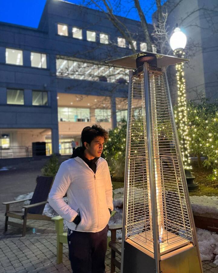 అమెరికాలో అభిజిత్  -Image credit: Abijeeth/Instagram