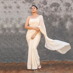 Anasuya Photos: అనసూయని చూసిన కుర్రాళ్లకి అప్పుడే సమ్మర్ వచ్చేసింది