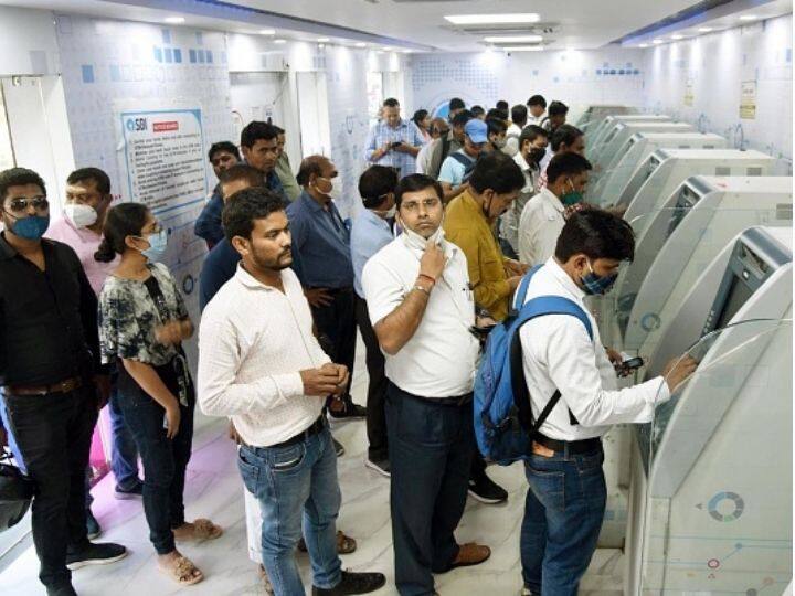 Banking Sector Outlook Revised To 'Improving' For FY23, Says Ind-Ra Report Banking Sector Outlook Revised To 'Improving' For FY23, Says Ind-Ra Report