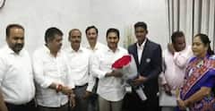 U19 Vice captain Rasheed Meets CM Jagan: వరల్డ్ ఛాంపియన్ రషీద్ కు సీఎం జగన్ సన్మానం| ABP Desam