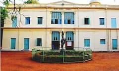 Visva Bharati University: বিশ্বভারতীতে হস্টেল খোলার দাবিতে সকাল থেকে দফায় দফায় বিক্ষোভ পড়ুয়াদের। Bangla News