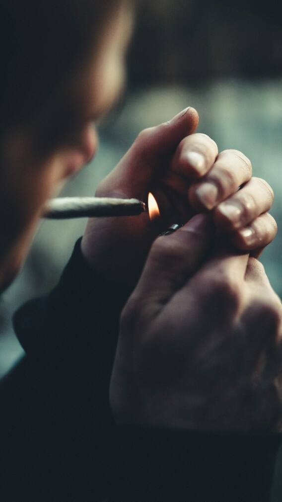 महाराष्ट्र: अब स्कूली बच्चों में देखने को मिल रही तंबाकू की लत