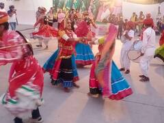 In Pics: दो साल बाद सजेगा कला का मंच, लोकानुरंजन मेले में 15 राज्यों के 800 कलाकार मचाएंगे धमाल