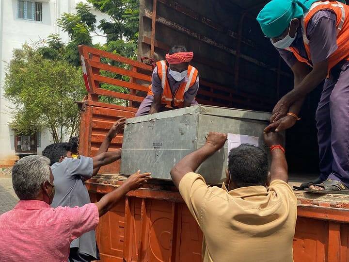 local body election 2022 Karur urban election preparations intensified கரூர் : பதற்றமான வாக்குச்சாவடிகள் கண்டறியப்பட்டு போலீஸ் பாதுகாப்பு..