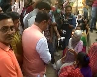 Rajkot : ભૂમાફિયાના આતંક, મૃતકના પરિવારે લાશ સ્વીકારવાનો ઇનકાર કરતાં ભાજપના નેતાઓ દોડી આવ્યા
