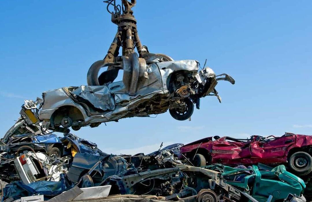 Scrappage Policy effective from 1 April 2022 Old cars will not work, know what is scrappage policy? Scrappage Policy: ਨਹੀਂ ਚੱਲਣਗੀਆਂ ਪੁਰਾਣੀਆਂ ਕਾਰਾਂ, ਸਕ੍ਰੈਪੇਜ ਨੀਤੀ 1 ਅਪ੍ਰੈਲ 2022 ਤੋਂ ਲਾਗੂ, ਜਾਣੋ ਕੀ ਹੈ Scrappage Policy?