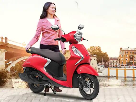 ઇલેક્ટ્રિક વાહનને ઇકોનૉમિક સ્પીડમાં ચલાવવા જોઇએ. વારંવાર સ્પીડને રફ રીતે વધારવી કે ઘટાડવી પણ ના જોઇએ.