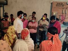 Bastar: नक्सलियों के गढ़ में पहुंचे बस्तर के डीएम, ग्रामीणों के बीच गुजारी रात, इन समस्याओं का किया समाधान