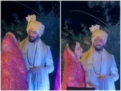 Watch: स्टेज पर दुल्हन के साथ दूल्हे ने की ऐसी खूबसूरत हरकत, हर कोई बन गया दूल्हे का फेन