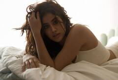 જાહન્વી કપૂરનો વ્હાઈટ ડ્રેસમાં હોટ અંદાજ, લેટેસ્ટ ફોટોશૂટની જુઓ તસવીરો