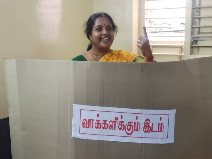 Vanathi Srinivasan said coimbatore people will make the right decision in the local body election Urban Local Body Election 2022 | 