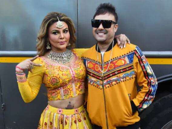 Watch: हाल ही में पति से अलग हुईं Rakhi Sawant फिर शादी के सपने देखने लगीं, यकीन न हो तो खुद देख लीजिए Watch: हाल ही में पति से अलग हुईं Rakhi Sawant फिर शादी के सपने देखने लगीं, यकीन न हो तो खुद देख लीजिए