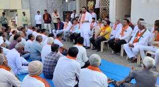 વિધાનસભા ચૂંટણી પહેલા AAP-કોંગ્રેસમાં મોટું ભંગાણ, જૂનાગઢમાં 5 ગામના કાર્યકરો ભાજપમાં જોડાયા
