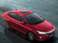 Car Offers: इन सेडान कारों पर मिल रहे हैं दमदार ऑफर्स, लास्ट डेट है करीब