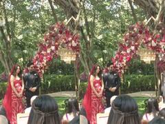 Shibani Dandekar Wedding Look: ना हार ना श्रृंगार ना हाथों में कंगना, अनूठी सी शादी में अलग सी दुल्हन बनीं शिबानी दांडेकर