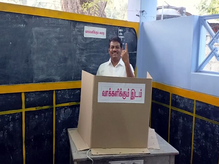TN local body election 2022 voting | தேனி , திண்டுக்கல் மாவட்டங்களில் வாக்குப்பதிவு விறுவிறு