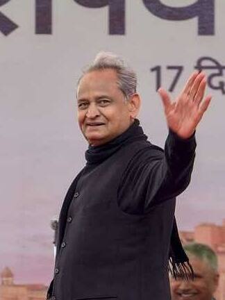 सोशल मीडिया पर भी पॉपुलर हैं राजस्थान के ये दिग्गज नेता